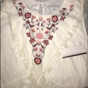 Beautiful lace overlay blouse